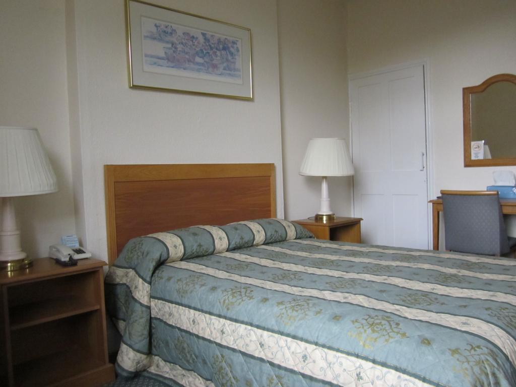 The Highcliffe Hotel Clevedon Pokoj fotografie